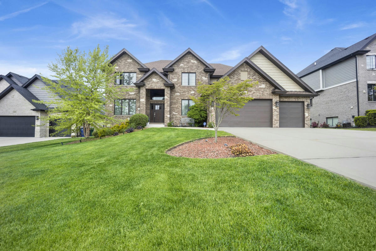 17608 ORLAND WOODS LN, ORLAND PARK, IL 60467, photo 1 of 46
