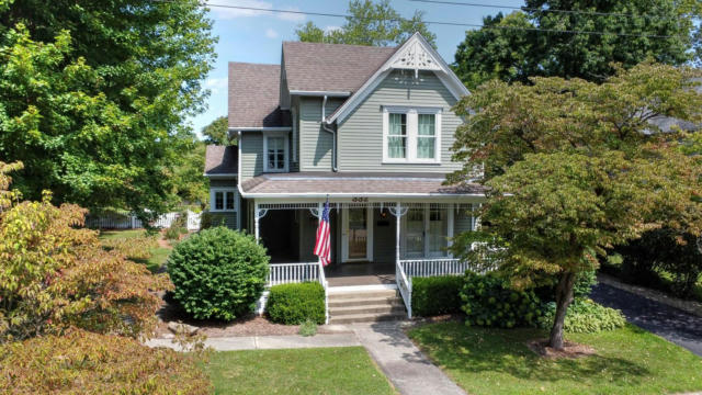 332 E CHERRY ST, WATSEKA, IL 60970 - Image 1