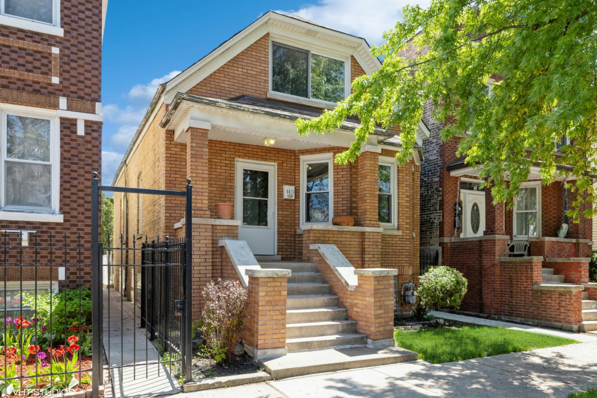 4411 S MAPLEWOOD AVE, CHICAGO, IL 60632, photo 1 of 21