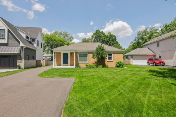 604 W BUNTING LN, MOUNT PROSPECT, IL 60056 - Image 1