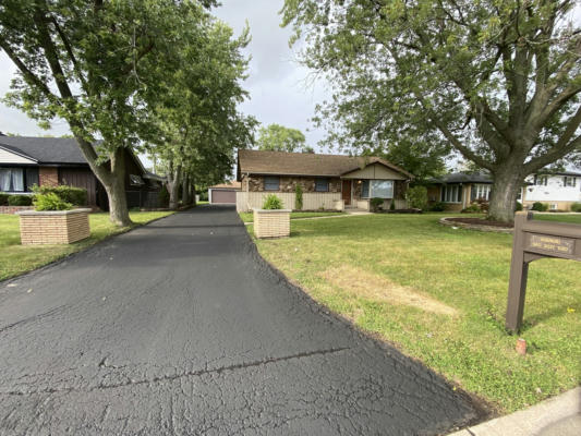 8022 W 93RD ST, HICKORY HILLS, IL 60457 - Image 1