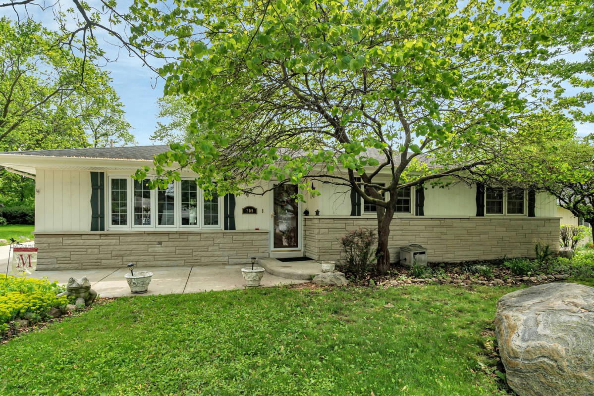 209 LAURA AVE, SHOREWOOD, IL 60404, photo 1 of 27