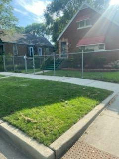 8100 S ESCANABA AVE, CHICAGO, IL 60617, photo 3 of 34