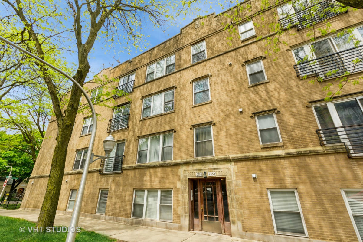 2554 W ROSEMONT AVE APT 3, CHICAGO, IL 60659, photo 1 of 10