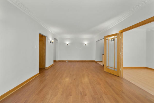 6101 N SHERIDAN RD APT 8D, CHICAGO, IL 60660, photo 4 of 30