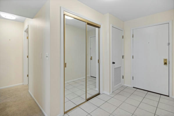 1S150 SPRING RD APT 4D, OAKBROOK TERRACE, IL 60181, photo 4 of 13