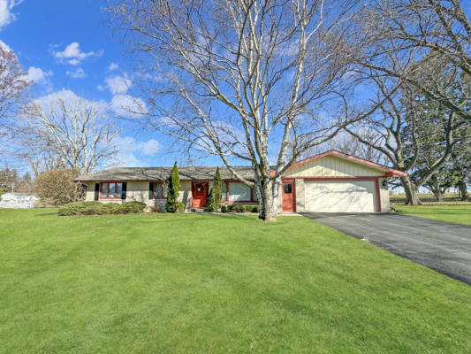 225 S BUNKER HILL RD, GERMAN VALLEY, IL 61039 - Image 1
