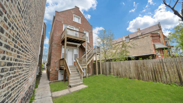 2440 S SAWYER AVE, CHICAGO, IL 60623, photo 3 of 35