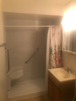 314 LATHROP AVE APT 404, FOREST PARK, IL 60130, photo 5 of 6