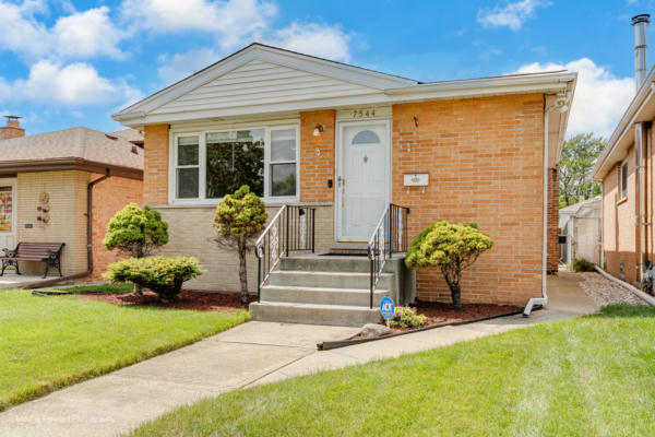 7544 LOCKWOOD AVE, BURBANK, IL 60459 - Image 1