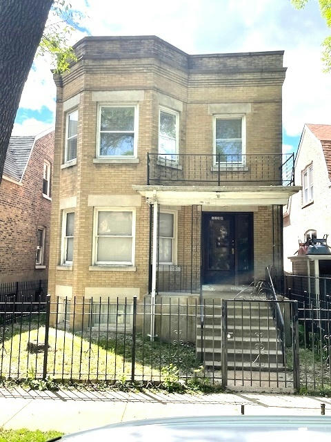 1138 N AVERS AVE, CHICAGO, IL 60651, photo 1 of 8