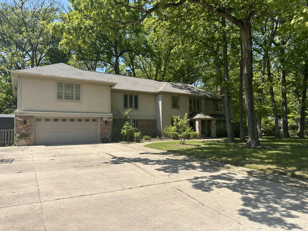 4 ELSINOOR DR, LINCOLNSHIRE, IL 60069, photo 1 of 23