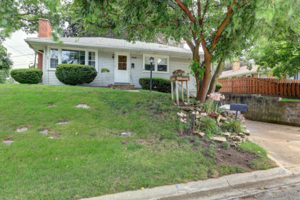 300 MAPLE AVE, MORRISON, IL 61270 - Image 1