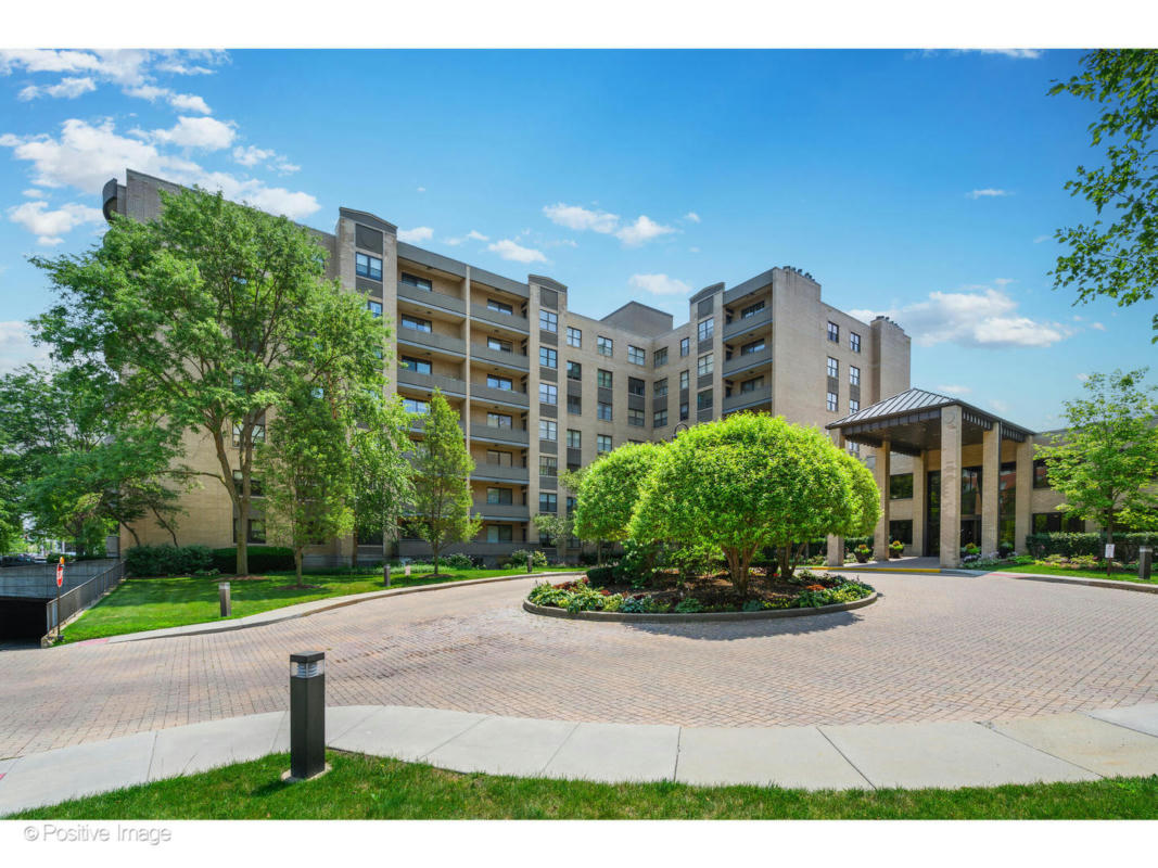 4545 W TOUHY AVE APT 702, LINCOLNWOOD, IL 60712, photo 1 of 36