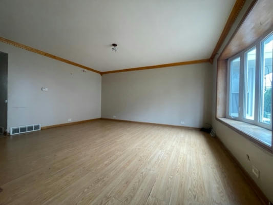 5119 N SPRINGFIELD AVE APT B, CHICAGO, IL 60625, photo 3 of 16