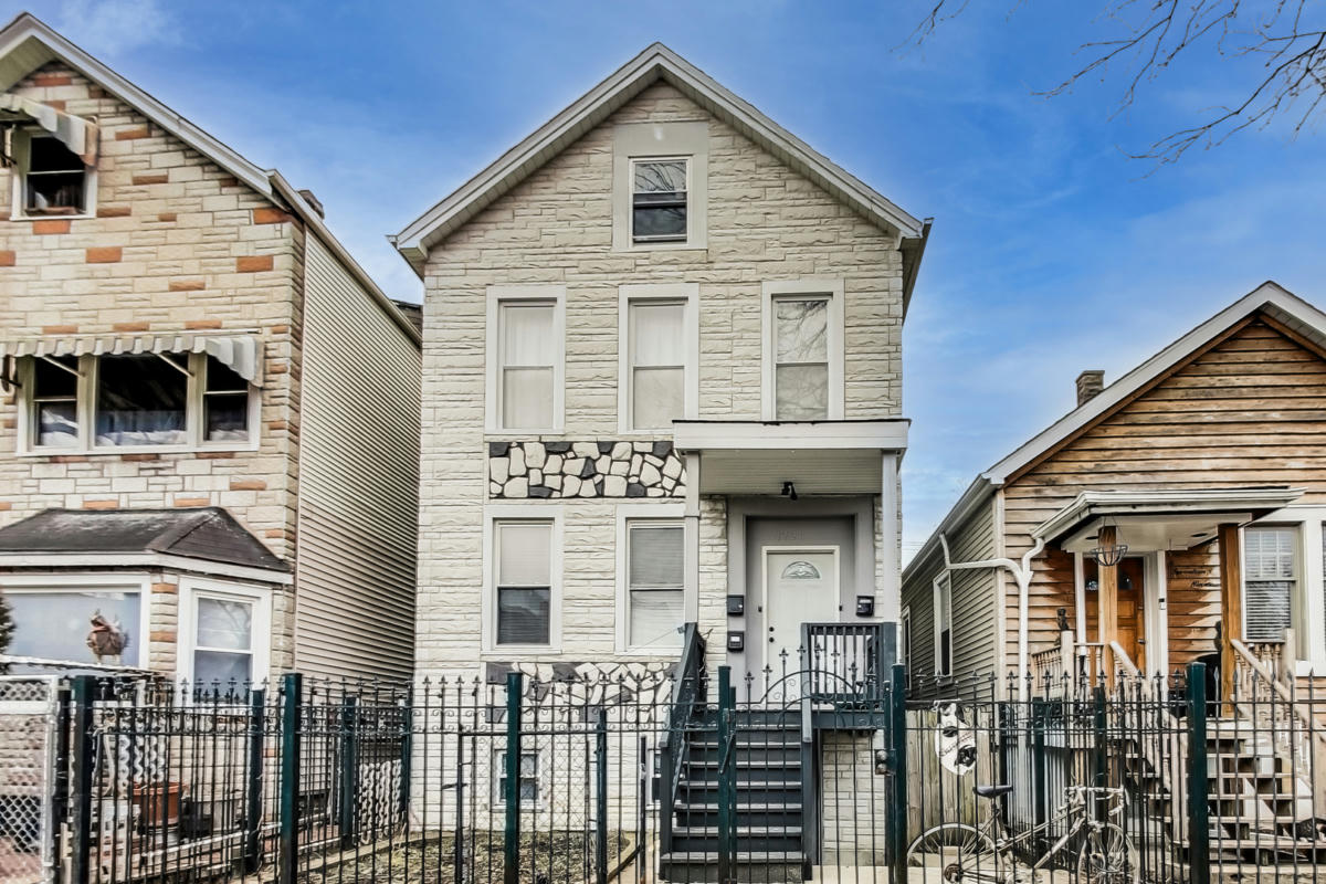 1721 N MOZART ST, CHICAGO, IL 60647, photo 1 of 50