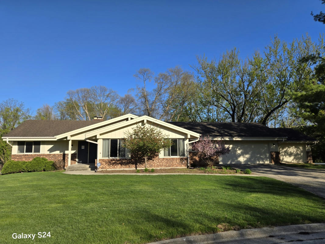 5727 WEDGEWOOD CT, ROCKFORD, IL 61107, photo 1 of 41