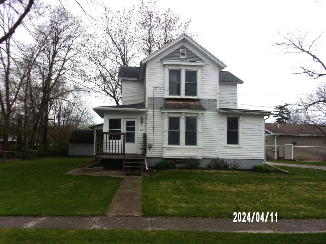 318 N CHICAGO ST, MILFORD, IL 60953, photo 1 of 25