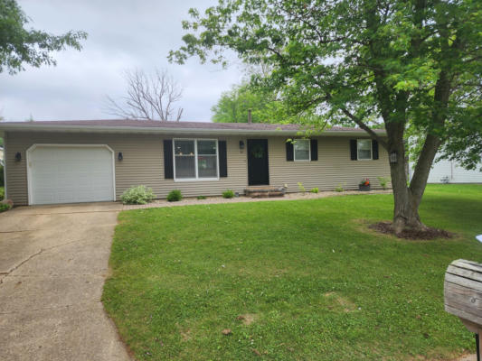 26 HOLLY DR, CLINTON, IL 61727 - Image 1